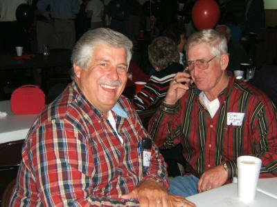 Johnny Griggers, get off that phone and talk to Ed Johnson! You don't get to see these guys all that often.