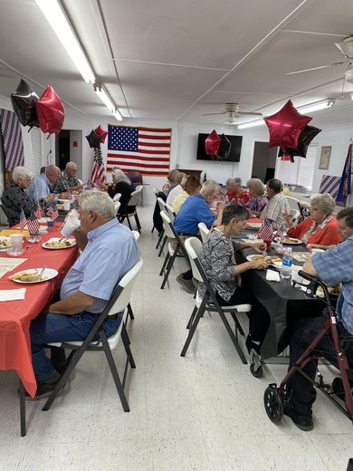 Everyone enjoyed the dinner that was prepared by Southern Flair, Susan Thomas, owner, in Reidsville.